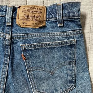 Vintage Orange Tab Levi 505. Made in USA. Size 30.